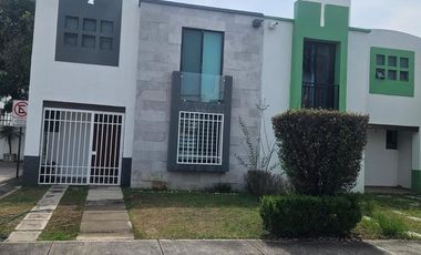 CASA AMUEBLADA EN RENTA EN OASIS RESIDENCIAL, LEÓN, GUANAJUATO