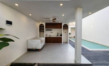 Villa minimalis design Mediterranian dijual di Sanur.
