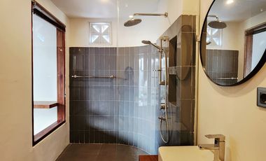 Villa baru design Mediterranian dijual di Sanur.