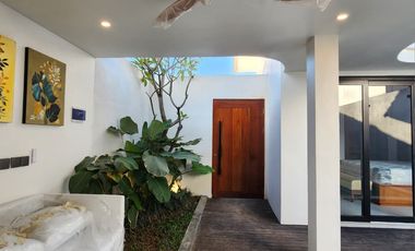 Villa baru design Mediterranian dijual di Sanur.