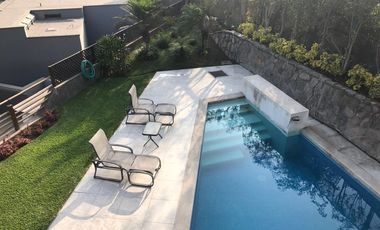 Hermosa Casa, en el exclusivo Condominio Bosques de La Planicie.