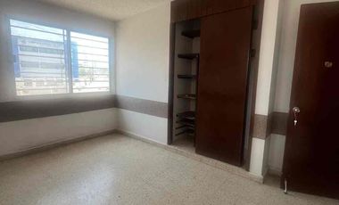 CASA DE 3 RECÁMARAS CERCA DEL BOULEVARD, FRACC GALAXIA, BOCA DEL RÍO