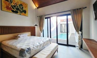 Villa cantik design Mediterranian dijual di Sanur.