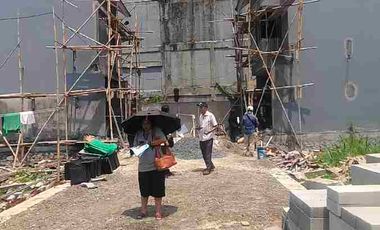 RMH BARU 2 LANTAI HARGA 400 JUTAAN KONSEP APARTHOUSE FASILITAS KOMPLIT DI JALAN UTAMA