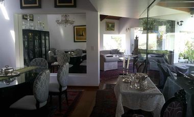 Casa de una planta en el exclusivo Condominio Bosques de La Planicie.