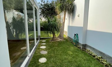 Casa Estilo Americano Renovada Totalmente en Condominio Los Bosques de la Planicie