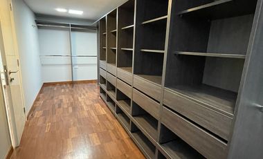 Casa Estilo Americano Renovada Totalmente en Condominio Los Bosques de la Planicie