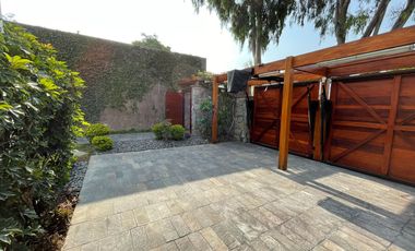 Casa Estilo Americano Renovada Totalmente en Condominio Los Bosques de la Planicie