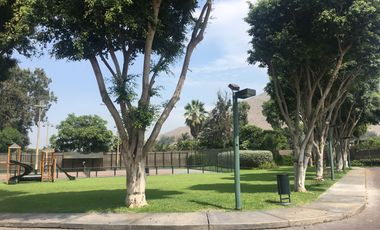 Casa Estilo Americano Renovada Totalmente en Condominio Los Bosques de la Planicie