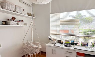 Hermosa Residencia de 2 Plantas en Exclusivo Condominio en Rinconada Baja.