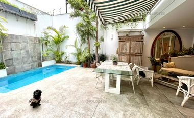 Moderna Casa Remodelada, en Zona Exclusiva Urb. Humboldt - Miraflores, con acceso directo al Parque