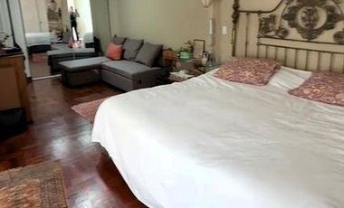 Moderna Casa Remodelada, en Zona Exclusiva Urb. Humboldt - Miraflores, con acceso directo al Parque