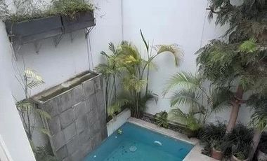 Moderna Casa Remodelada, en Zona Exclusiva Urb. Humboldt - Miraflores, con acceso directo al Parque