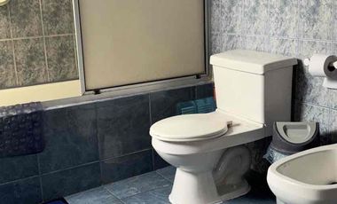 Casa  3 dormitorios amoblada Sector Sur