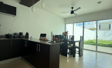 Casa en Venta de una Planta en Gran Santa Fe