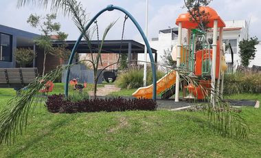 CASA EN VENTA SENDEROS DE MONTEVERDE 128 COTO 7