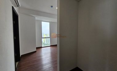 Private Lift & Golf View, Siap Huni 2BR Springhill Royale Suites Jakarta Pusat
