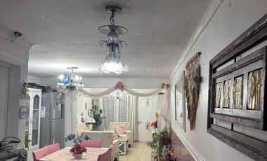 Casa 5 dormitorios  Pasaje con Chipana