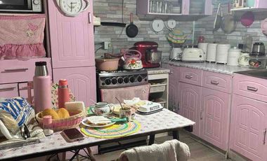 Casa 5 dormitorios  Pasaje con Chipana