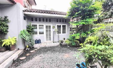 Rumah SHM Luas 200m Hook 4 Kamar Muat 3 Mobil Bebas Banjir Dekat Grand Wisata Bekasi