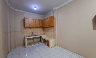 Disewakan murah rumah siap huni dekat mall di tangerang selatan strategis