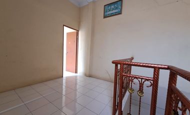 Disewakan murah rumah siap huni dekat mall di tangerang selatan strategis