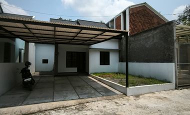 RUMAH BARU MURAH DI MARGOAGUNG SEYEGAN