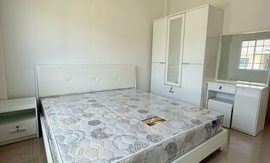 Single-storey detached house for sale in a well-located project with convenient transportation. Fully furnished and ready to move in.