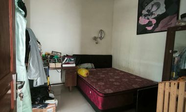 RUMAH DENGAN TANAH SANGAT LUAS DI KULONPROGO