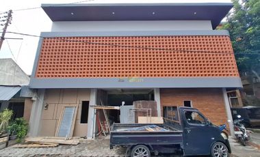 KOS EKSKLUSIF 2 LANTAI FULL FURNISHED DI AREA PREMIUM CONDONGCATUR