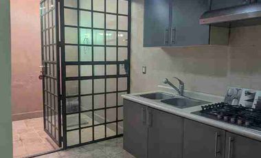 SE RENTA CASA, LA HERRADURA