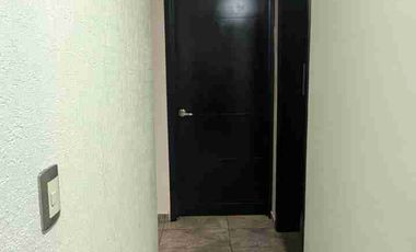 SE RENTA CASA, LA HERRADURA