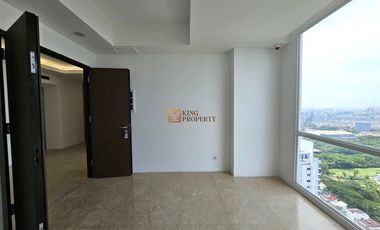 Nikmati View Golf & City Skyline setiap hari, 2BR Apartemen Springhill Royale Suites, Fasilitas Private Lift, Kolam Renang, Jacuzzi & Sauna, GYM