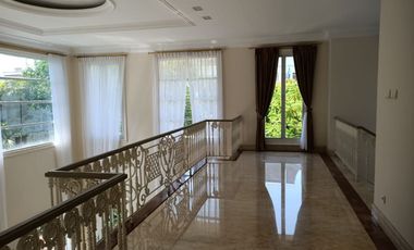 Rumah mewah bukit gading villa bebas banjir dan asri