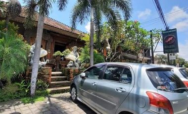 PREMIUM LOCATION!! 7-Bedroom Guest House in Central Ubud – Walking Distance to Pison Ubud