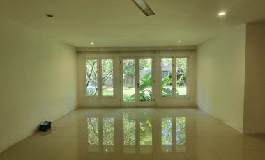 For Rent House at Kemang South Jakarta Swimming Pool and Big Garden