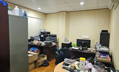 Jual ruko murah Gading Bukit Indah 81m 5,5 lantai, tempat parkir luas (hoek)