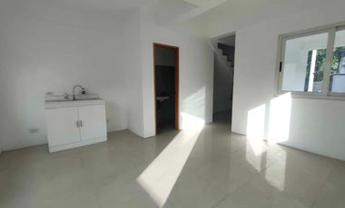 9.8M House and lot with 2 Bedrooms for sale in Maysilo Malabon City-JCR