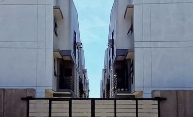 6.4M 3 Storey Townhouse with 2 Bedrooms for sale in Tugatog Malabon City-JCR