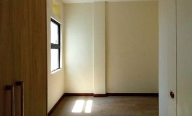 6.4M 3 Storey Townhouse with 2 Bedrooms for sale in Tugatog Malabon City-JCR