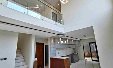 Rumah Baru Elegan Dan Luas Di Setiabudi Bandung Utara Dkt Gegerkalong Pasteur