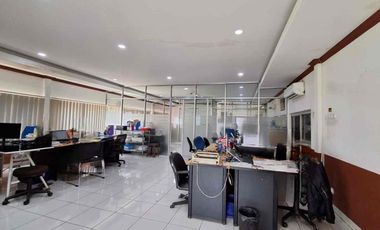 Gudang Taman Tekno BSD City Tangsel 3 Lantai ada Kantor dan Meeting Room