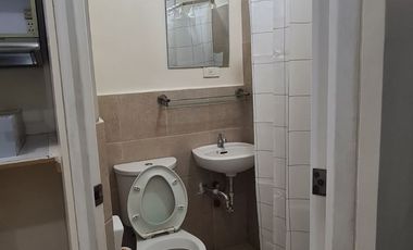 SPACIOUS 1 BR RESIDENTIAL CONDO