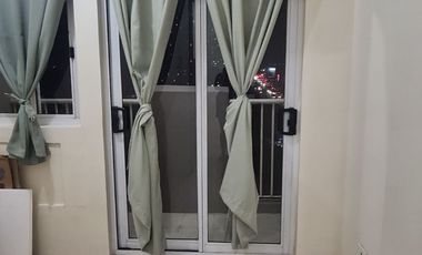 SPACIOUS 1 BR RESIDENTIAL CONDO