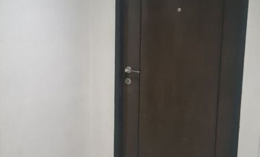 SPACIOUS 1 BR RESIDENTIAL CONDO