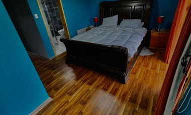 Parcela con propiedad y dos cabañas