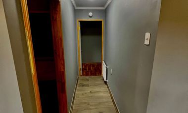 Parcela con propiedad y dos cabañas