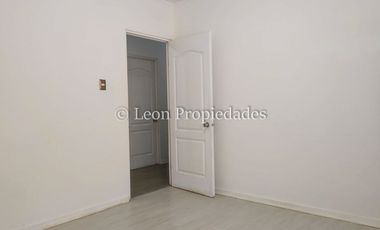 Leon Propiedades arrienda linda casa en sector Los Naranjos, Curacaví.