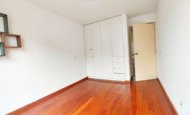Venta Dúplex con Balcón 133 m2, Cochera y Depósito – Higuereta, Santiago de Surco
