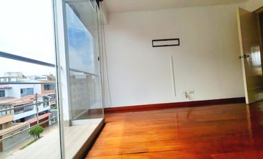 Venta Dúplex con Balcón 133 m2, Cochera y Depósito – Higuereta, Santiago de Surco